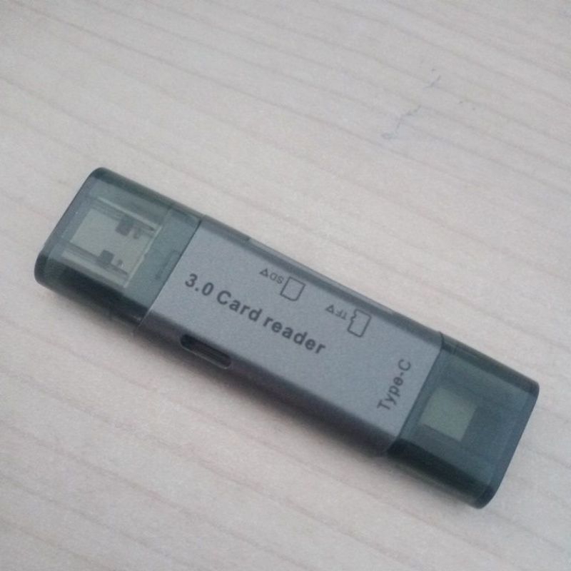 card reader + OTG ( USB 3.0 + tipe c ) warna abu-abu/grey