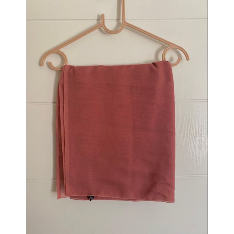 Jilbab napocut dan paris premium preloved PL
