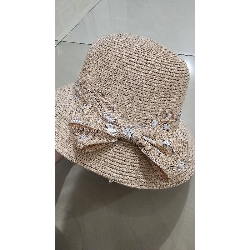 Preloved topi pantai anak wanita pink ribbon