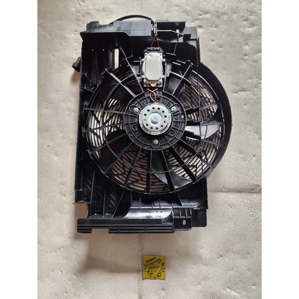 Extra Fan Radiator 64546921381 BMW E53 X5
