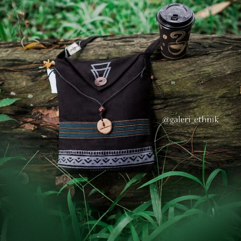 TAS SLEMPANG ETNIK | TAS KLASIK | TAS ESTETIK | GYPSY ARAH