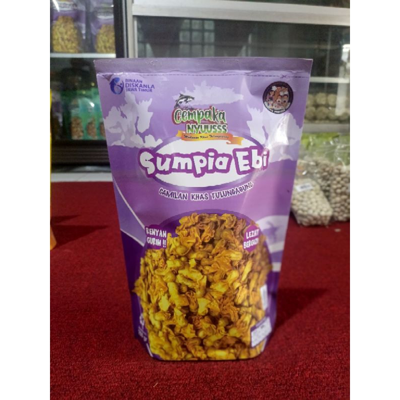 

Sumpia Ebi - Camilan Ikan Renyah Gurih Khas Tulungagung