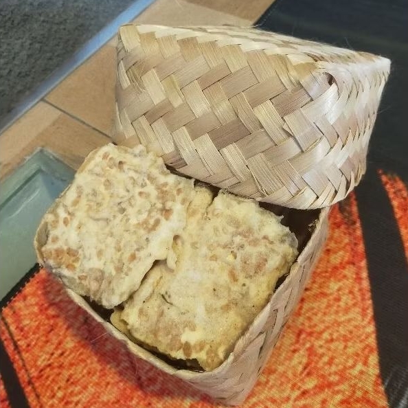 

Tempe Keripik/Keripik tempe/oleh-oleh Kediri/cemilan/jajanan ringan