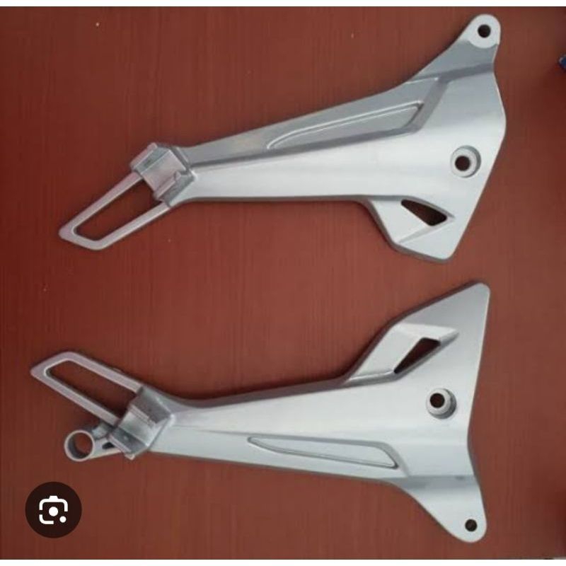 bustep footstep belakang set kanan kiri Supra X 125 old second original cabutan