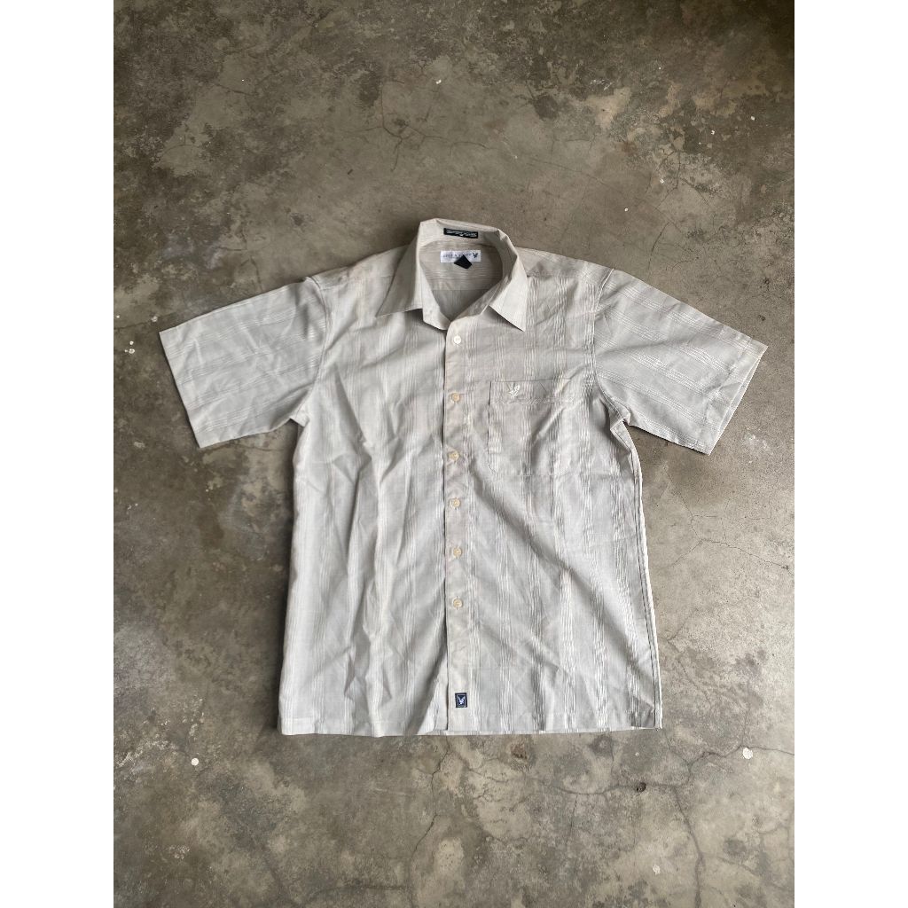 kemeja lyle and scott