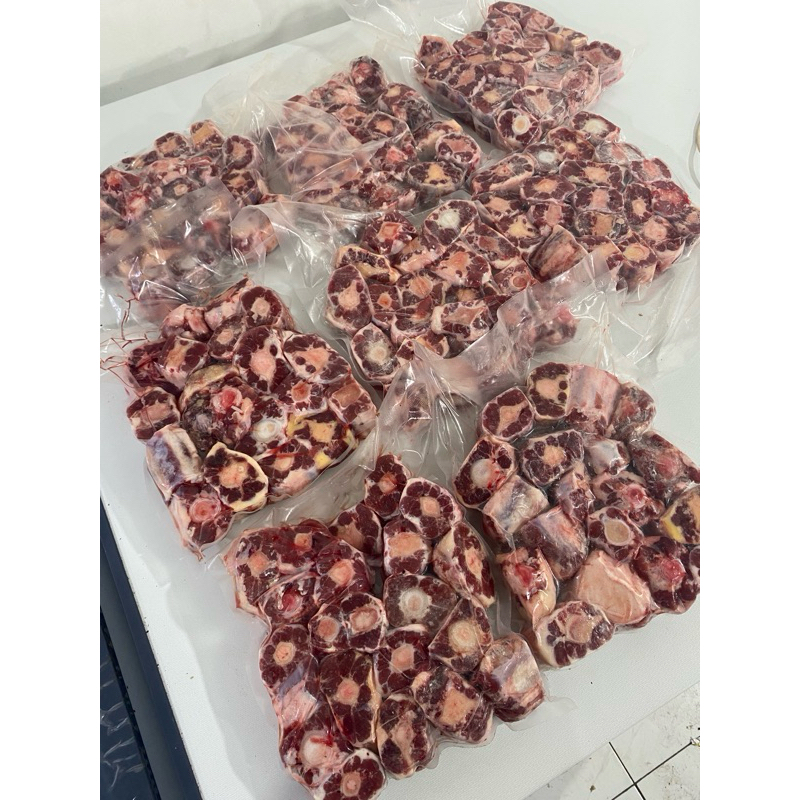

Buntut sapi Oxtail center cut 500g-1kg