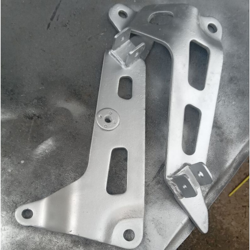 postep belakang belakang yamaha fiz r pnp vega r new  vega lama old