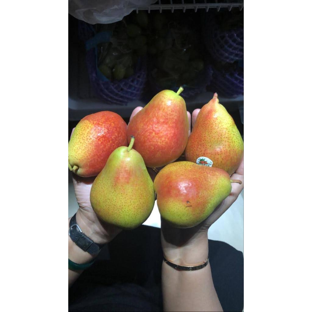 

Pear Porelle 750g Buah import Buah Segar Pilihan