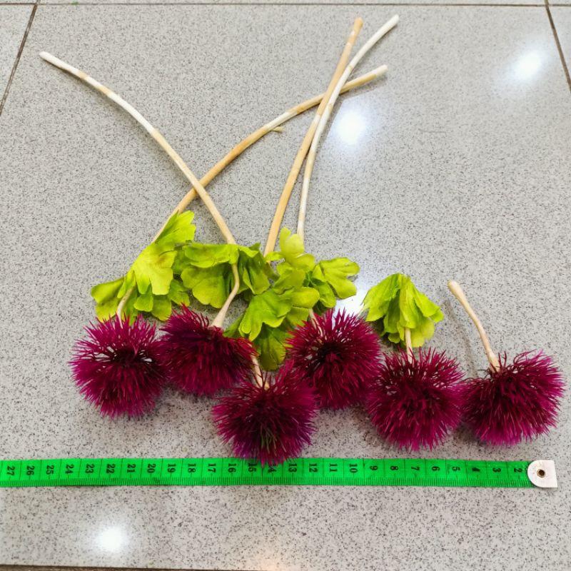 Hiasan dekorasi bunga daun artifisial bunga pompom wine red preloved