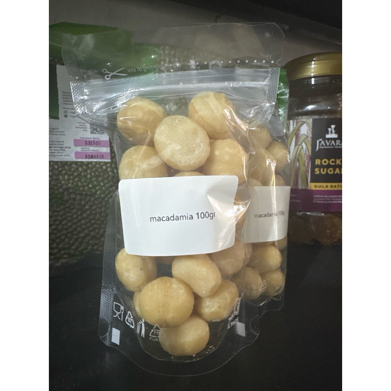

Raw Macadamia 100gr Style O / Macadamia Mentah 100gr Style O