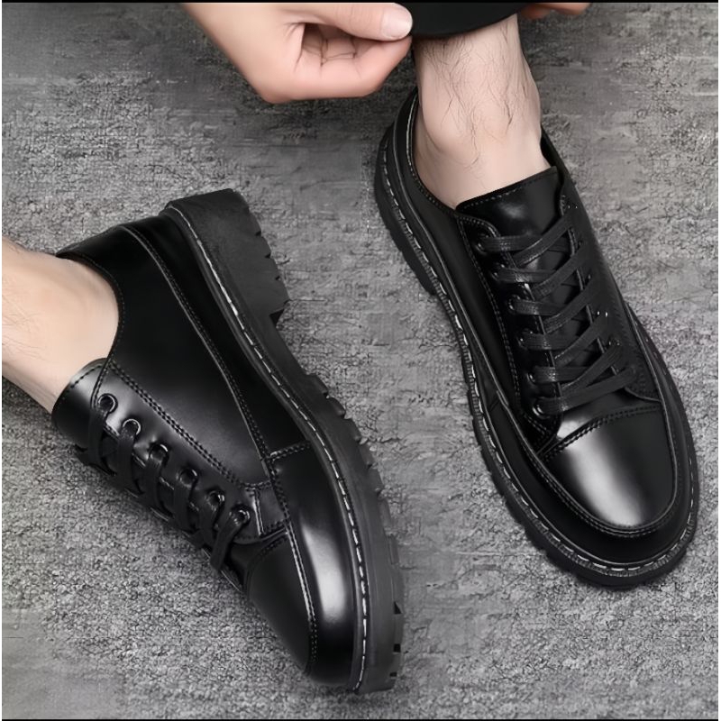 Sepatu Pria Carlos Docmart Model Tali Kerja Formal