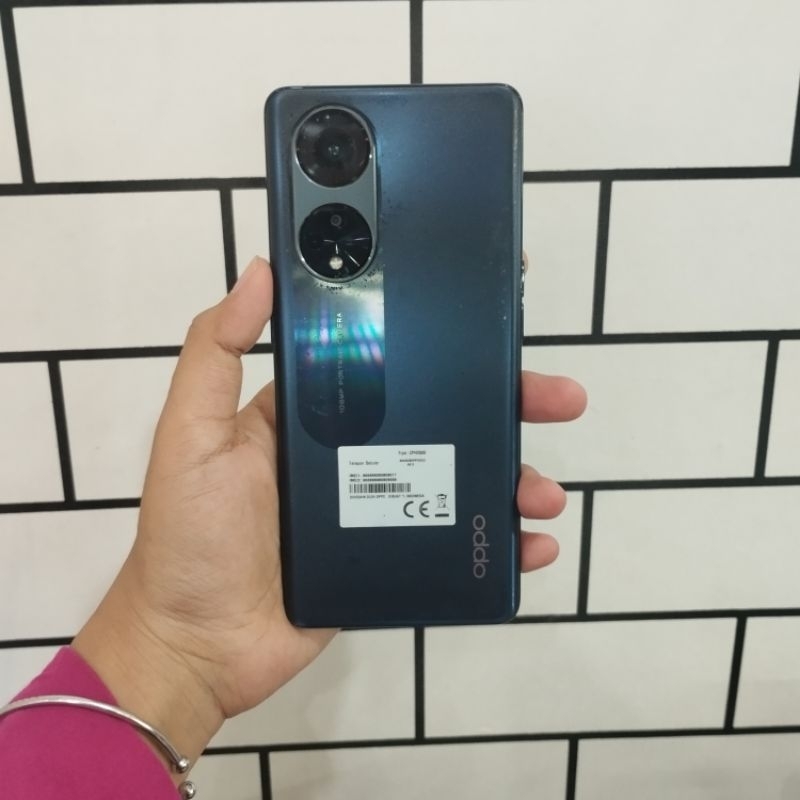Oppo reno 8T 5g 8/256gb layar (lengkung)