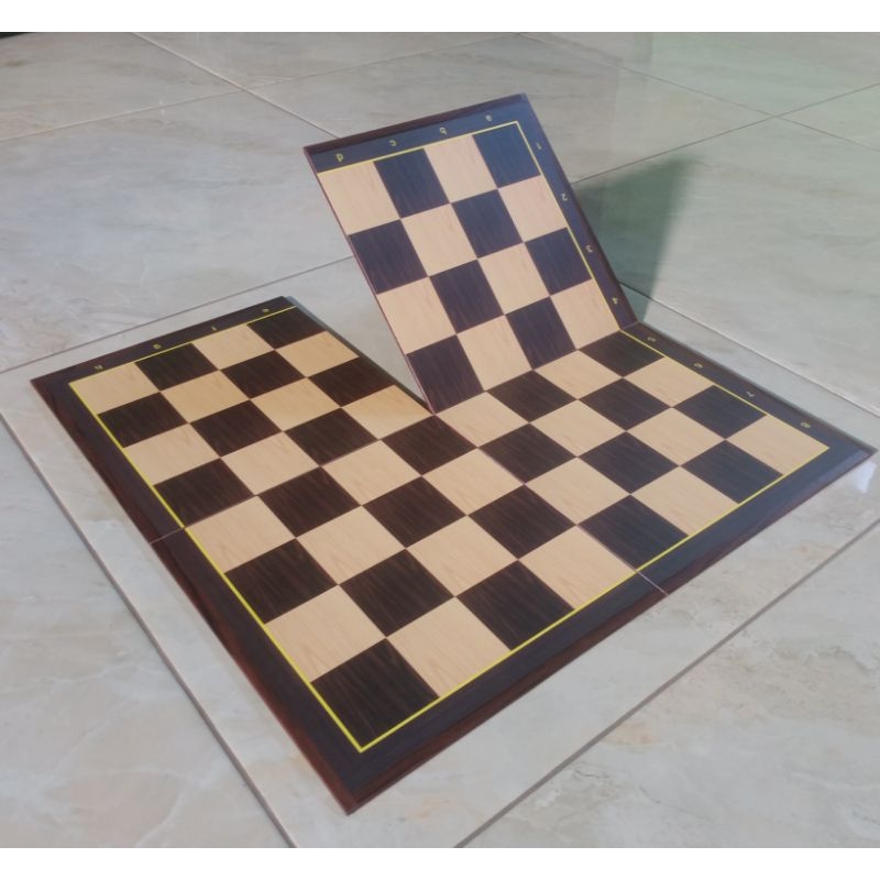 Papan catur notasi lipat 4