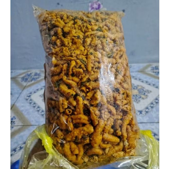 

Usus Krispi PEDAS / kripik usus 500gr / 500gr usus Crispy bumbu pedas