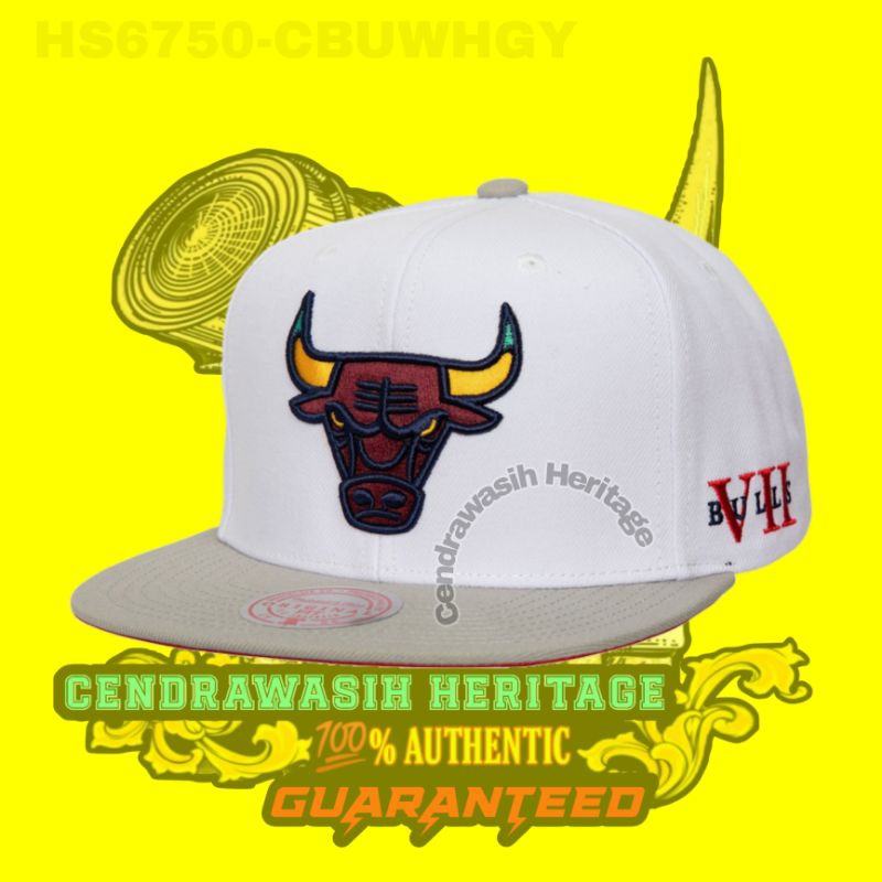 Mitchell And Ness Chicago Bulls Core VII White Snapback Hat 100% Authentic