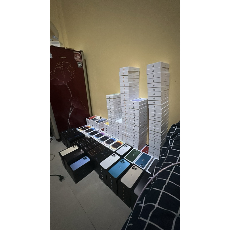 

DUS BOX KOTAK SLIM ADA STIKER