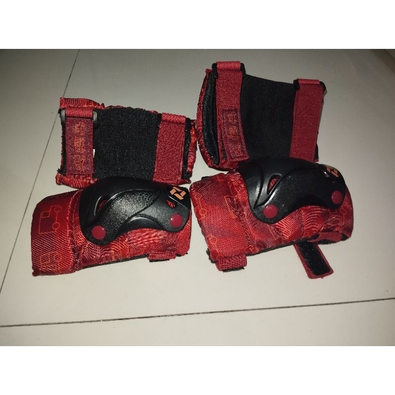 Xzone Body Protector Anak Car Knee&Elbow Set (Preloved)