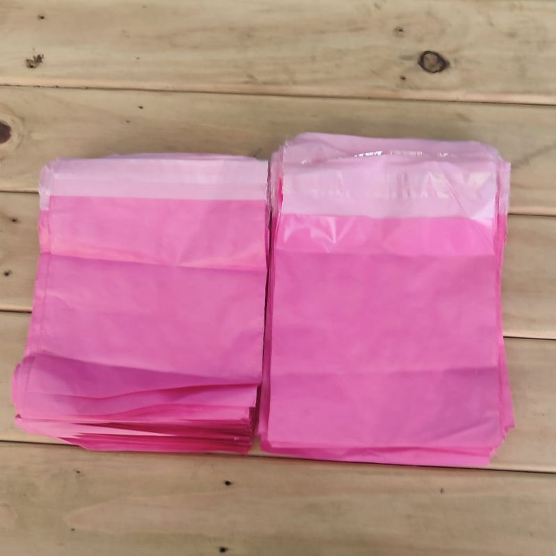 

Polymailer Pink Glossy 16X20