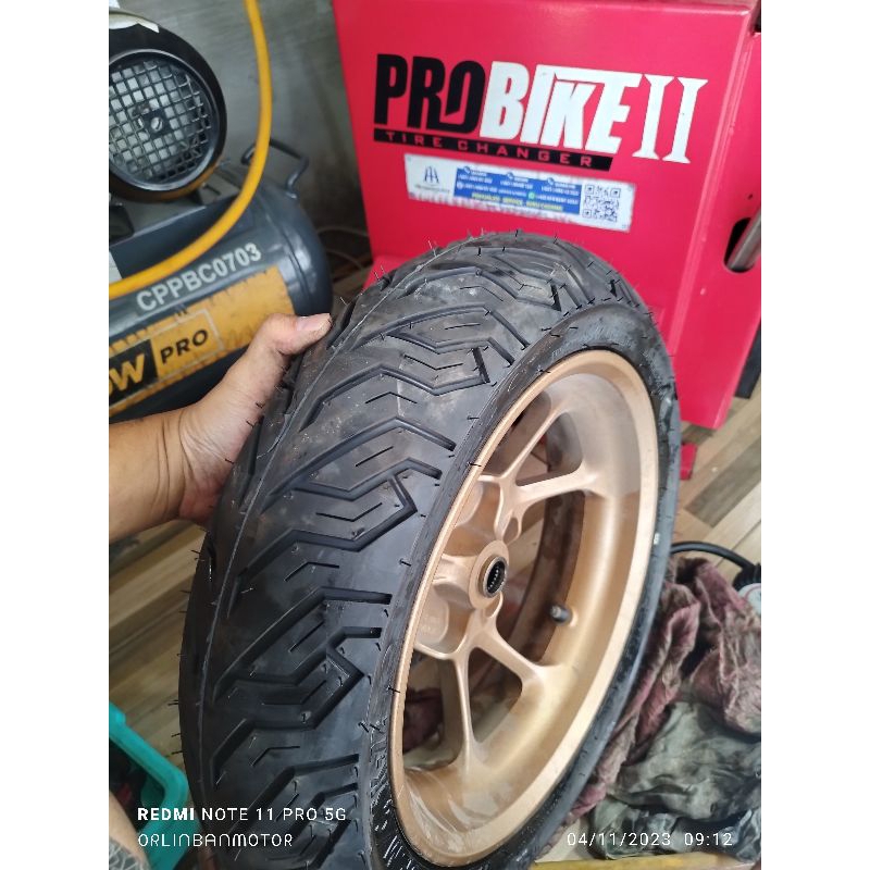 BAN PRIMAX SK72 130/70-13 TUBLES/BAN BELAKANG NEW NMAX/BAN LUAR BELAKANG ADV150/BAN PRIMAX BELAKANG 