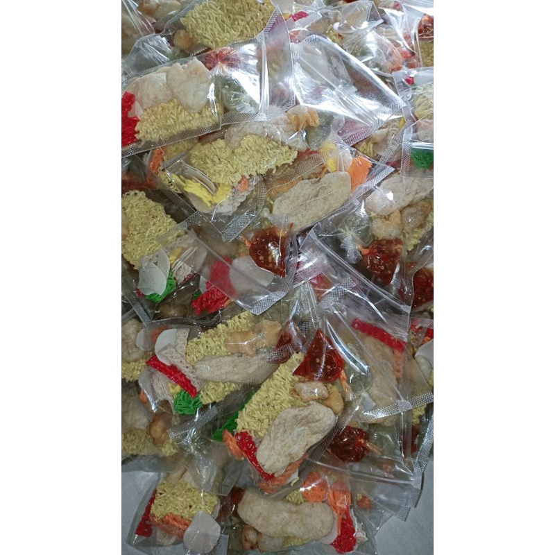 

PAKET HEMAT 10pcs SEBLAK CUANKI INSTAN TRAVEL SIZE BACA DESKRIPSI