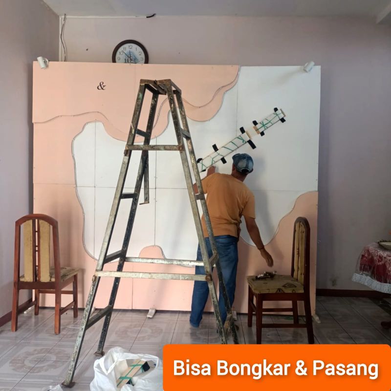 Backdrop triplek dekorasi. pelaminan, panel backdrop, lamaran, tunangan. model gelombang