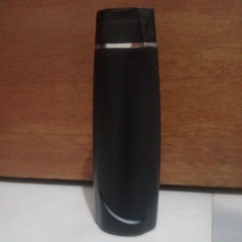 Botol plastik bekas shampo