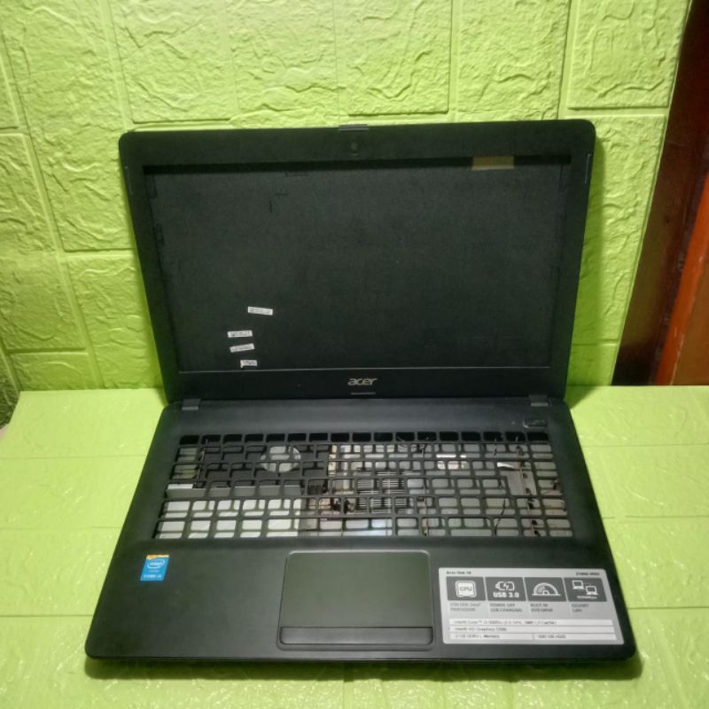 Kesing Case Casing Laptop Acer Aspire one Z1402