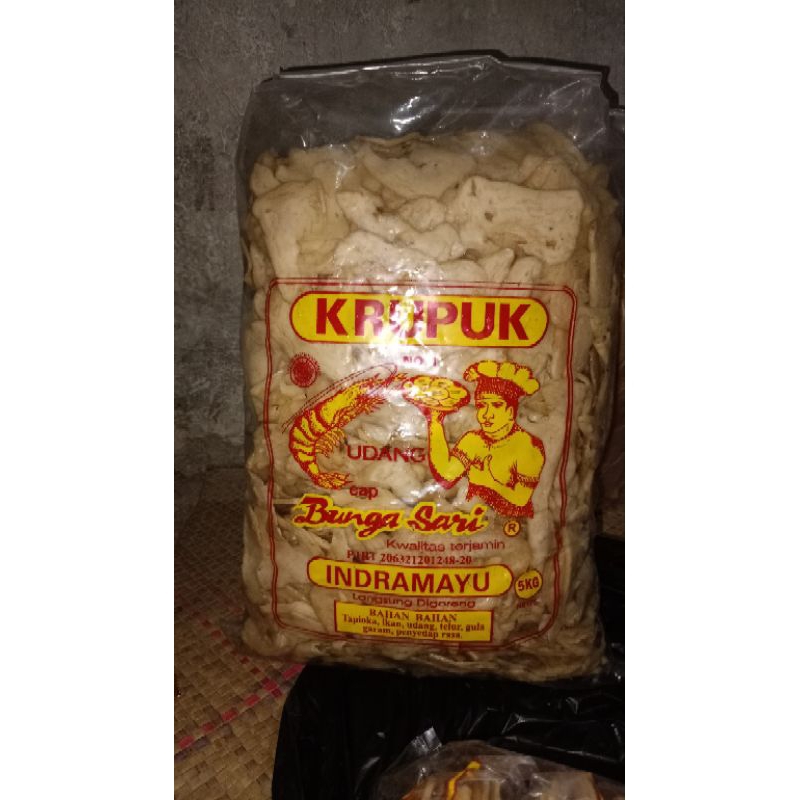 

Kerupuk Udang Bunga Sari Pecahan 1 bal isi 5kg