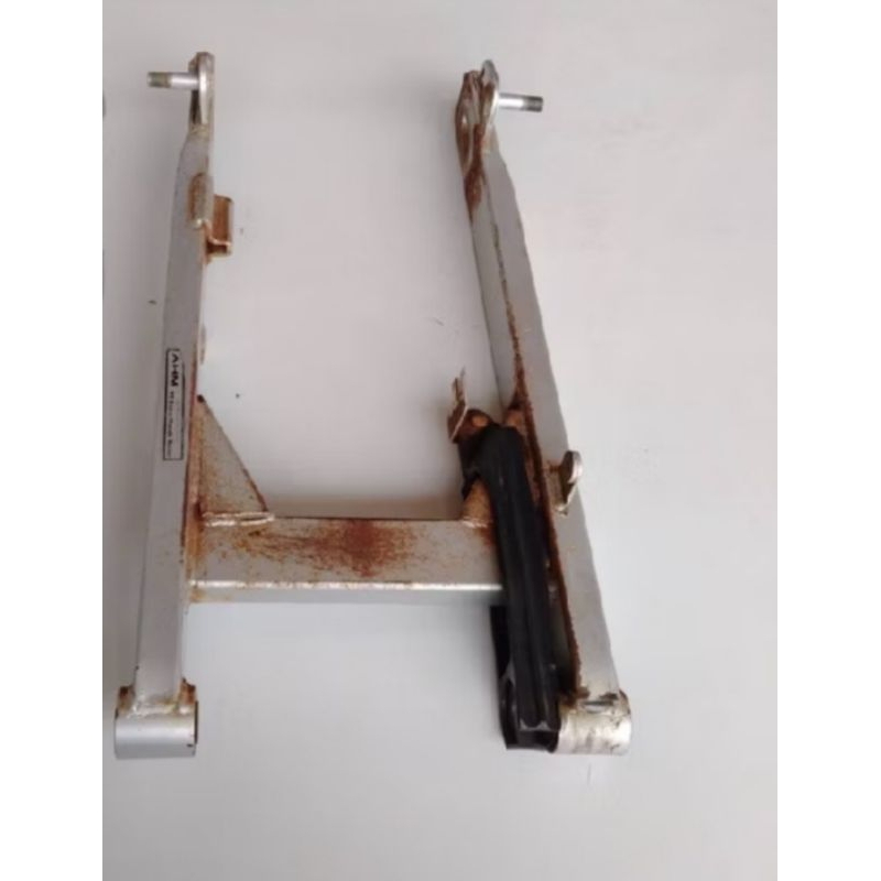 Sasis Swing Arm Lengan Ayunan Honda Karisma/Seken Original Copotan
