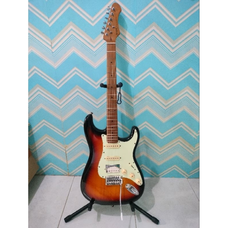 Gitar elektrik sqoe sest600