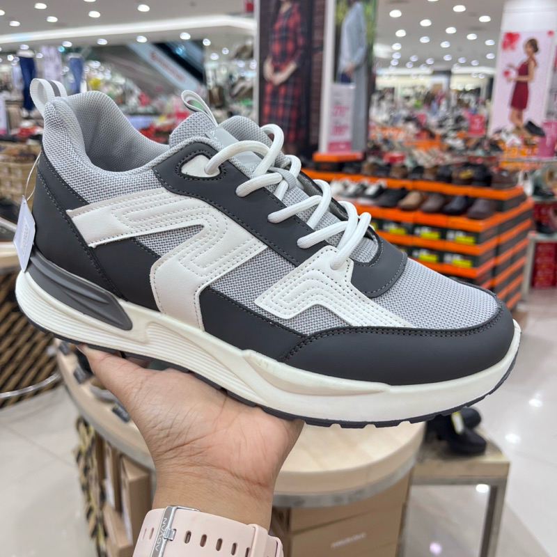 Sepatu Sneakers Jackson | Sneakers Casual Pria Jackson | Aloy 1