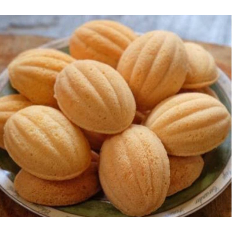 

Kue Bolu Klemben Kerang