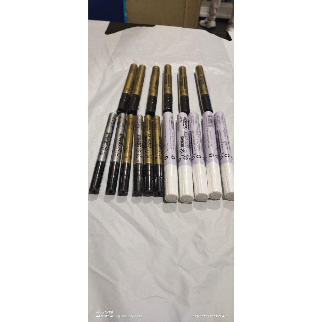 

Spidol Snowman Fine (Satuan) Gold, White, Silver