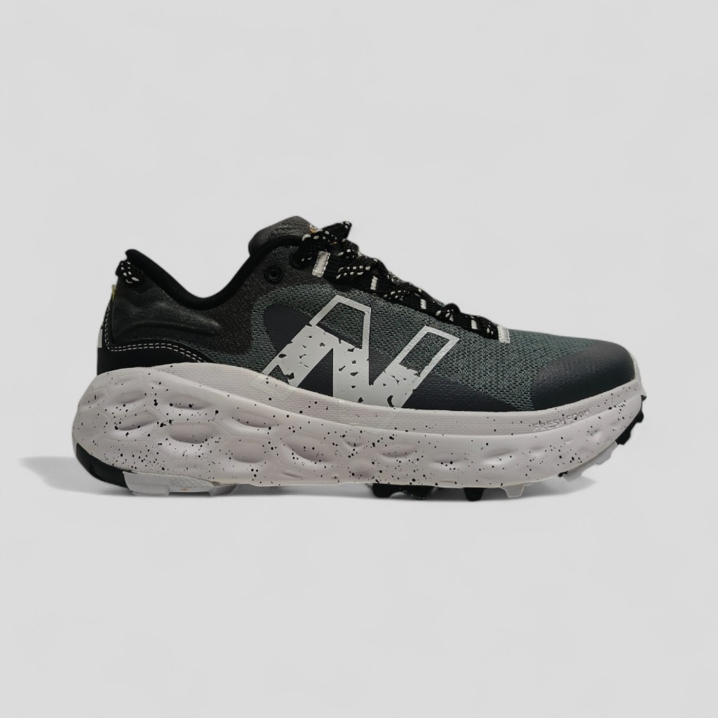 NB TRAIL RUNNING Sepatu Lari NB Fresh Foam X More V2 Black Grey