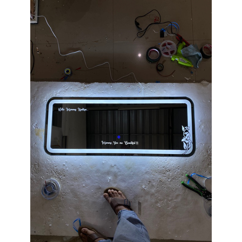 SPECULLO cermin Led touchscreen motif 40 x 100