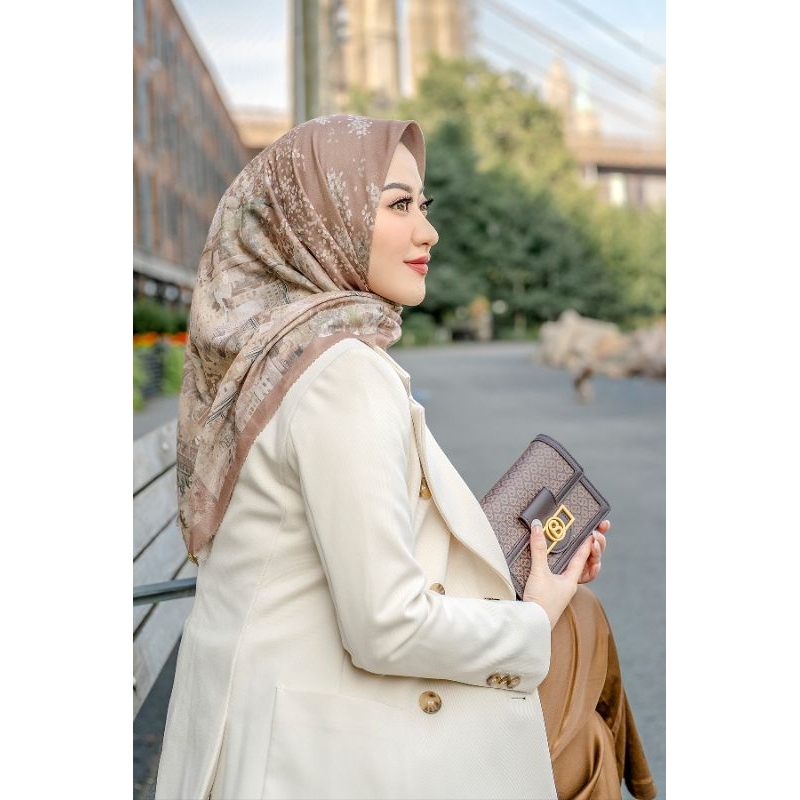 READY New York Tribecca Tribeca Buttonscarves