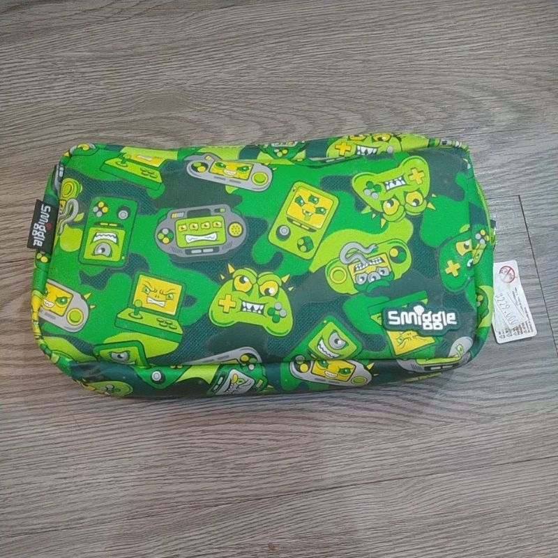 

tempat pensil 5miggle
