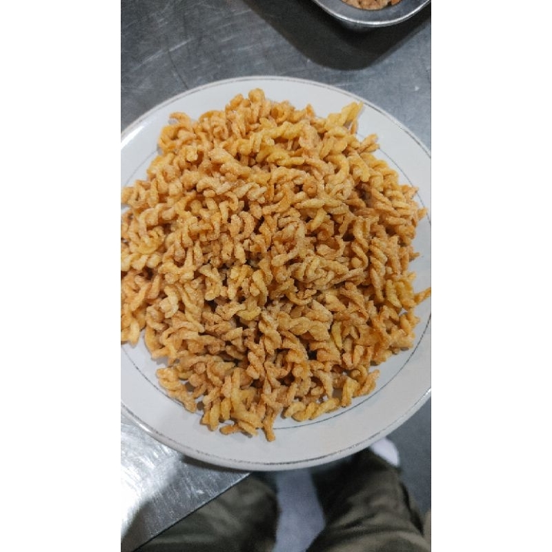 

Makaroni ulir spiral 150gr gurih pedas jagung bakar original