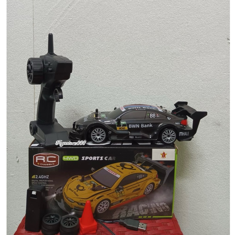 Mainan Mobil RC DRIFT NISSAN GTR BMW 1:20 4WD Toys
