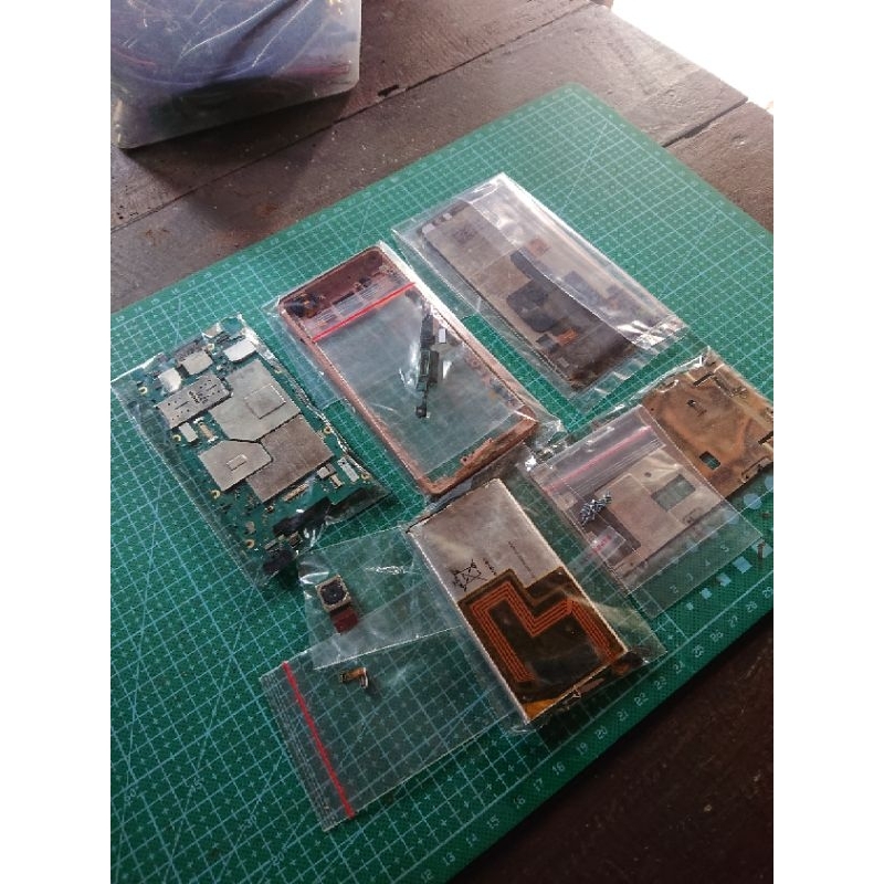 Mesin (mati total) Sony XZ2 Compact/ xz2c