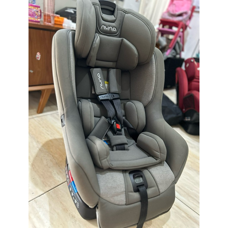 preloved carseat nuna n joie