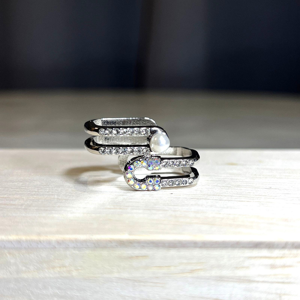 Bros ring cincin Hijab jilbab gaya Korea motif CC Mutiara perak atau suasa dengan permata ada 2 warn