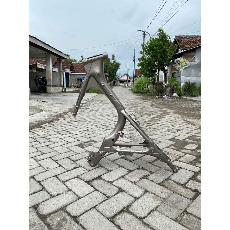 Rangka CB Tatanan K2 Siiapp Pakai Rangka CB Rangka ori CB