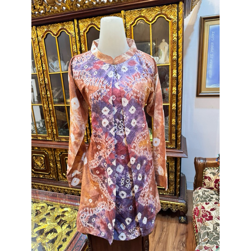 Baju Atasan Wanita Blouse Desain Belah Tengah Jumputan Khas Palembang