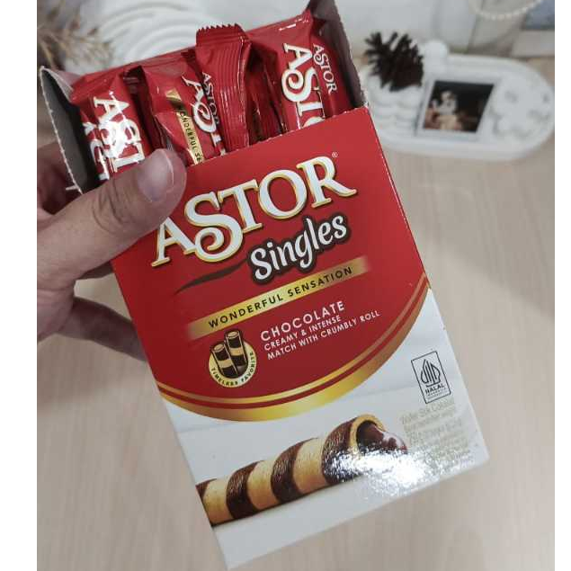 

Chocolate Astor Baru packaging SIngle isi 20 pcs