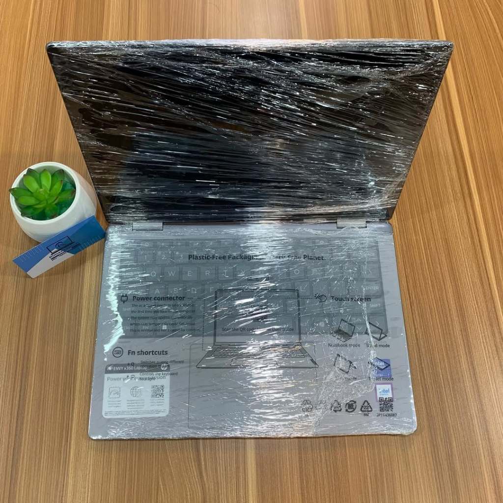 hp envy x360 ultra 7 ram 16 gb ssd 1tb I NEW