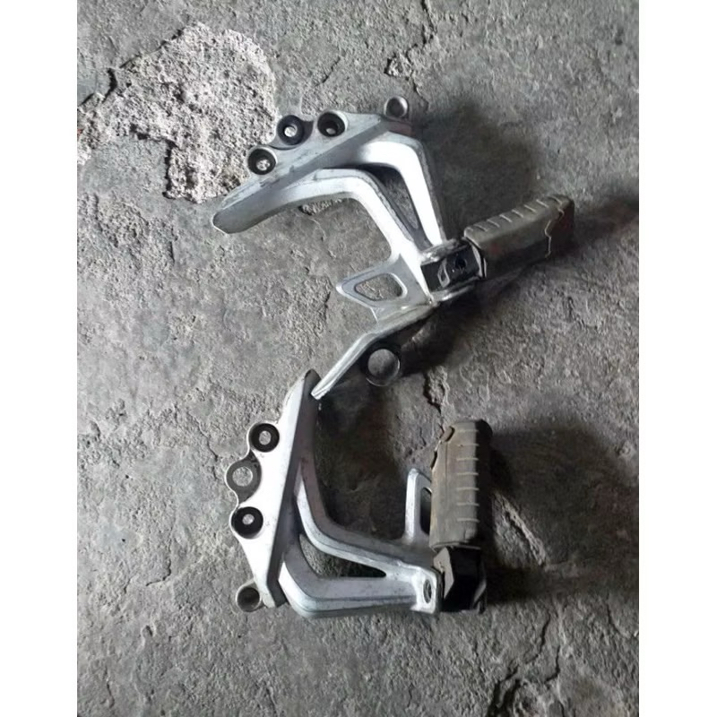 Postep footstep Jupiter Z burhan original bekas motor kanan kiri