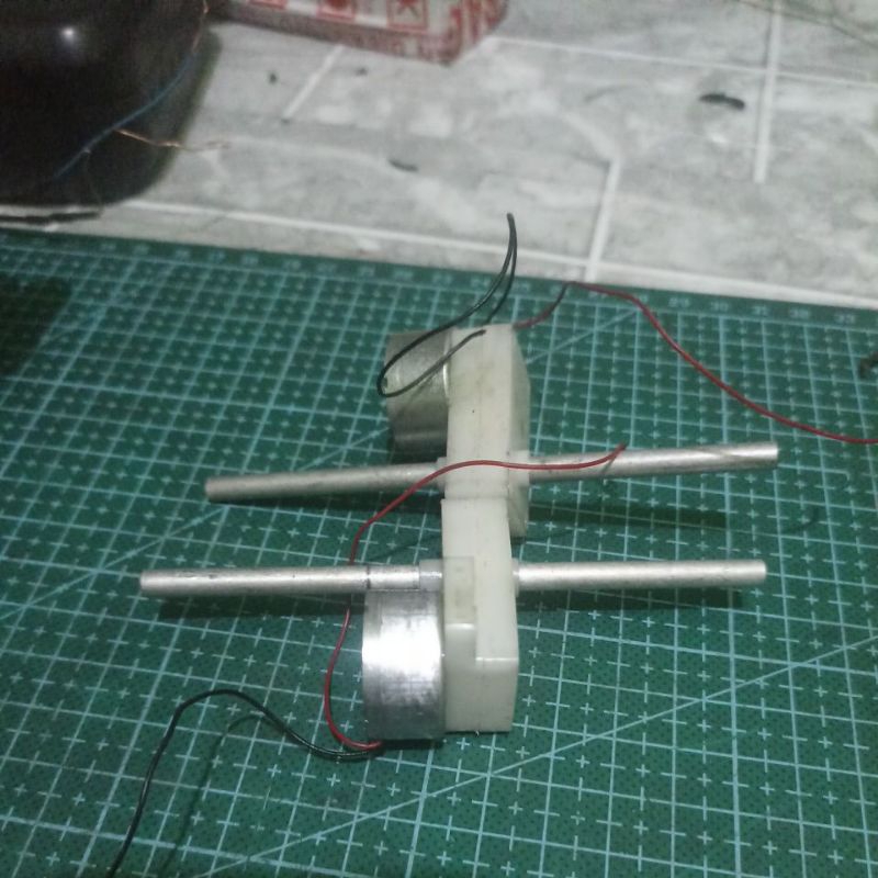 DC MINI GEARBOX DINAMO DC MOTOR DINAMO LOW RPM 3V - 5VDC 10-20RPM murah meriah