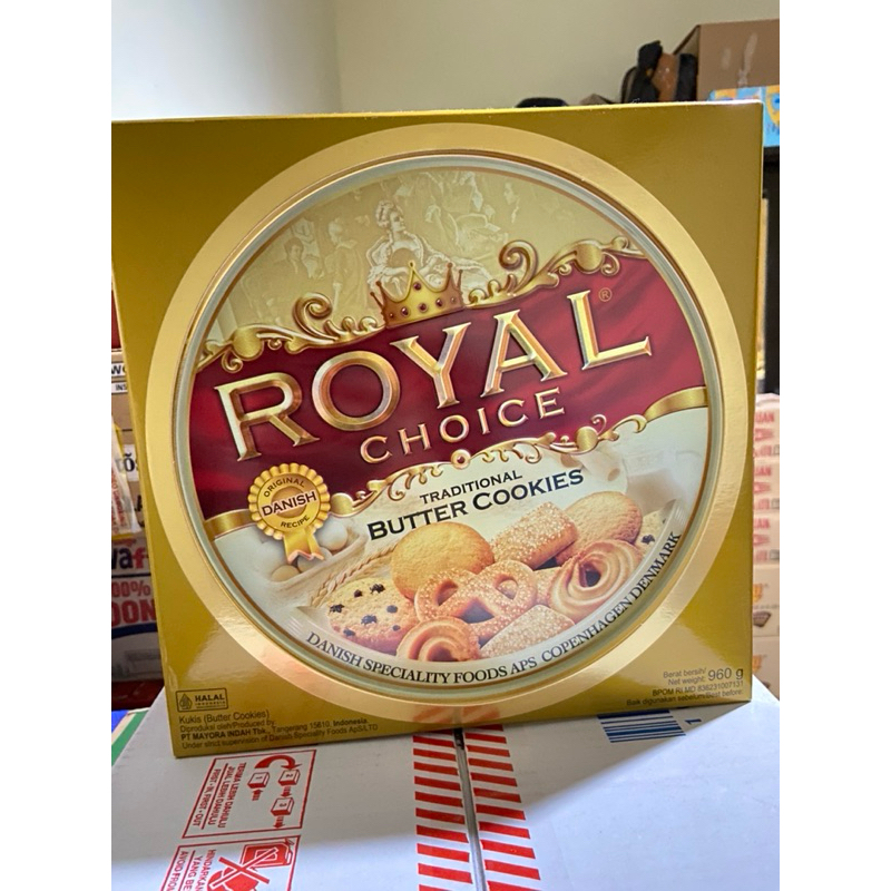 

Royal biscuit 650g 1 kaleng
