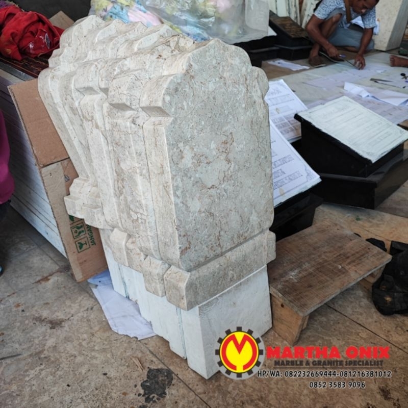 PATOK MAKAM BATU NISAN TANCAP BAHAN MARMER TULUNGAGUNG